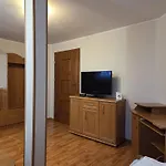 Cafe Bed & Breakfast