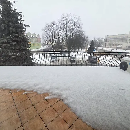 Bed & Breakfast Cafe *